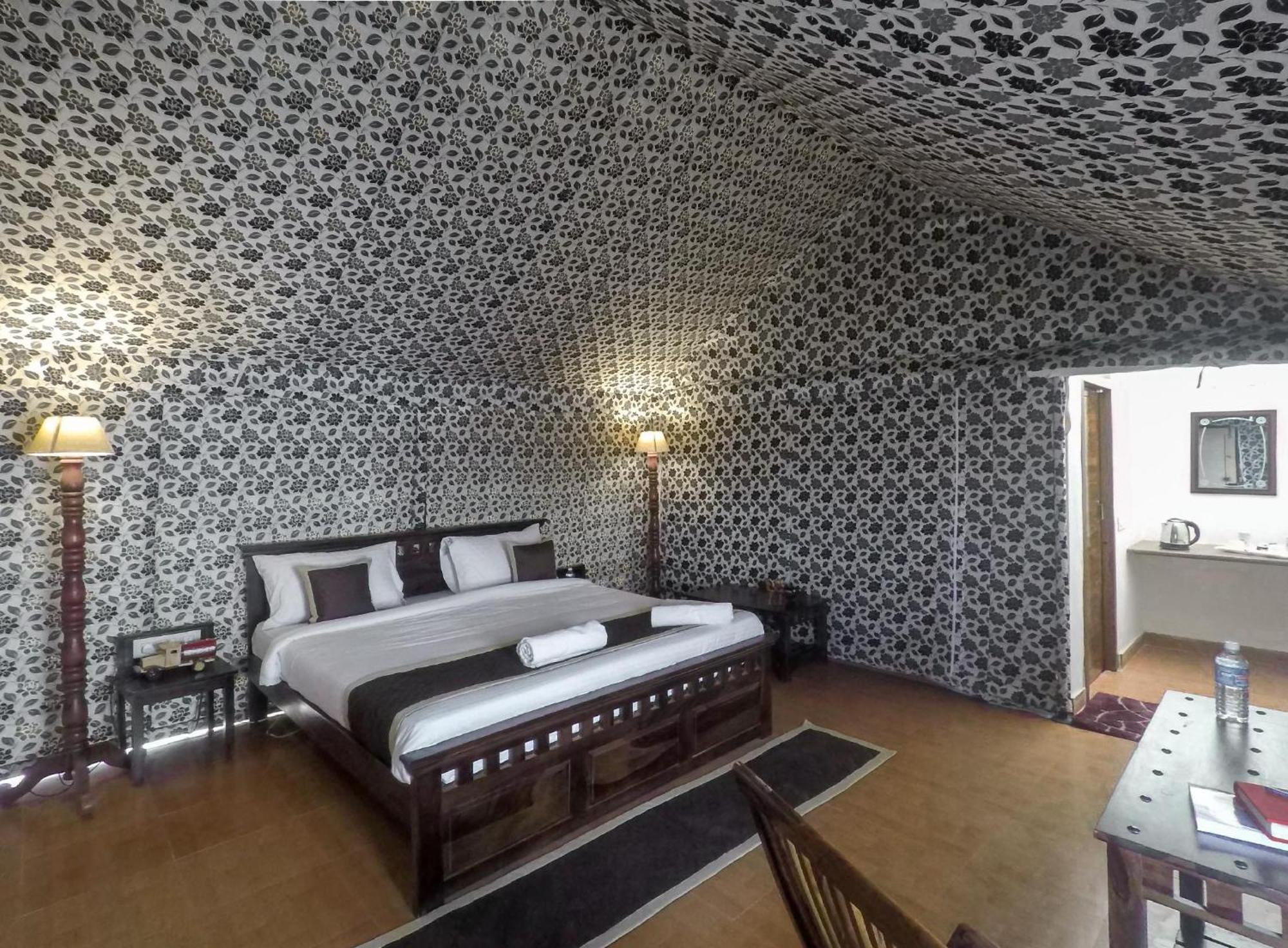 Star Desert Camp Jaisalmer Bagian luar foto
